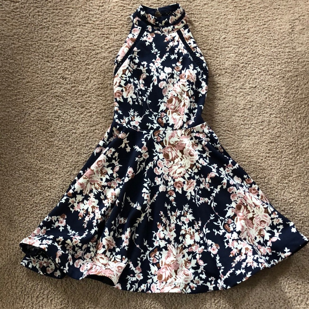 NWOT Floral Flounce Hem Dress